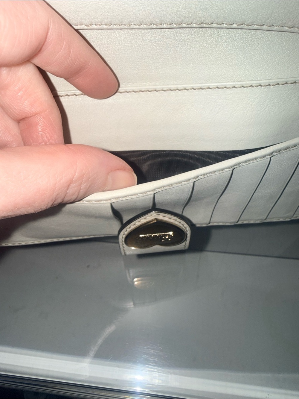 Vintage 2010 GUCCI Lovely Heart GG Long Wallet - Crisp Interior - Picture 8 of 9